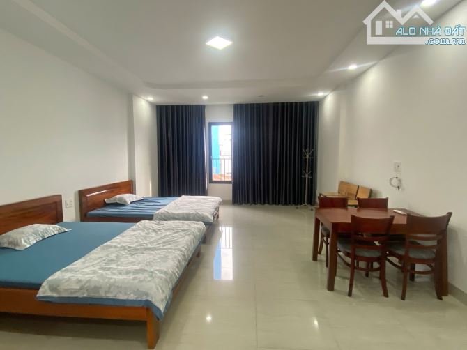 Cho thuê cân hộ có bếp khép kín rộng đẹp dt 50m full nội thất ngay Dã Tượng cách biển 100m - 5
