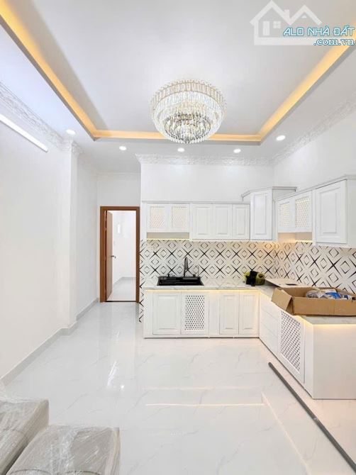 🔥 CĂN GÓC THOÁNG – NHÀ ĐẸP 2 TẦNG – HOÀN THIỆN 100% 🔥NHỈNH 4TỶ  • - 5
