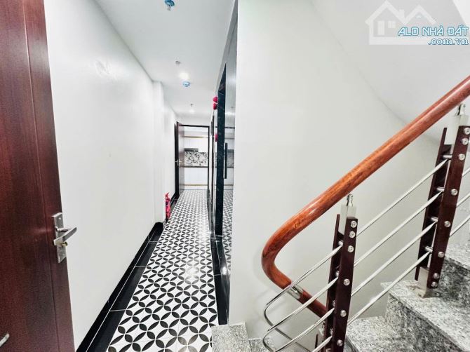Bán nhà dòng tiền Chùa Láng, dt 88tr/th lô góc 2 thoáng, 30m ra phố, TM, PCCC giá 12.1 tỷ - 5