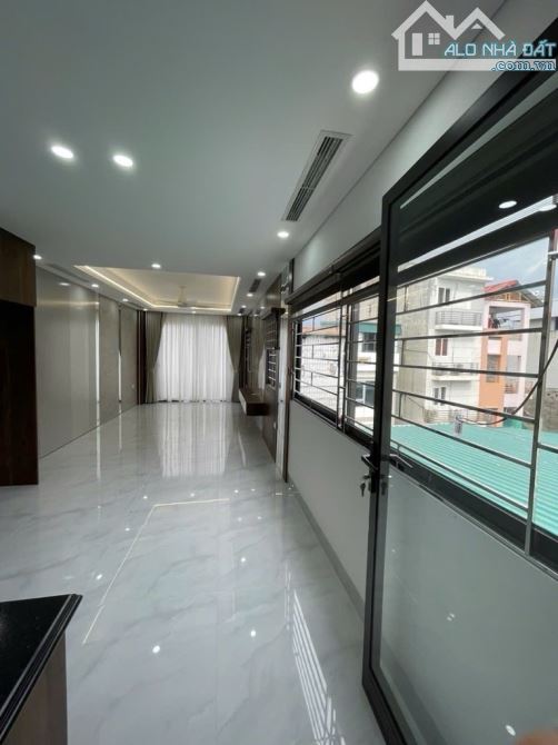 Bán nhà Giáp Bát. Cực phẩm 6 tầng - thang máy. Nhà mặt phố - giá trong ngõ… - 5