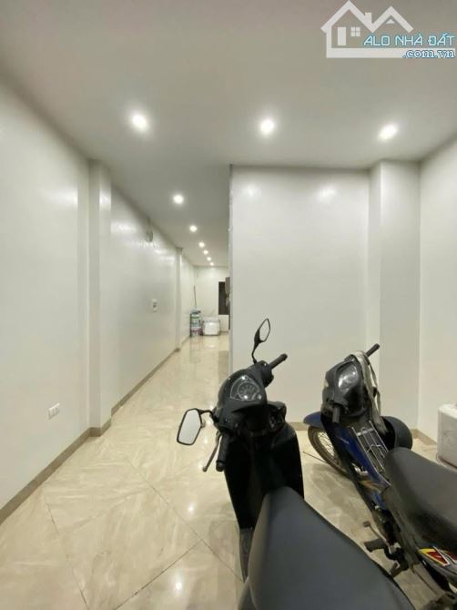 NGUYỄN ĐỨC CẢNH - SIÊU PHẨM DÒNG TIỀN -7T THANG MÁY -10 PHÒNG KHÉP KÍN - 5