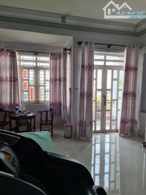 TMT (Q.12) bán nhà 4 tầng 5PN 124m2 (5,5x18) MT đường Nguyễn Ảnh Thủ giá 25tỷ. - 5