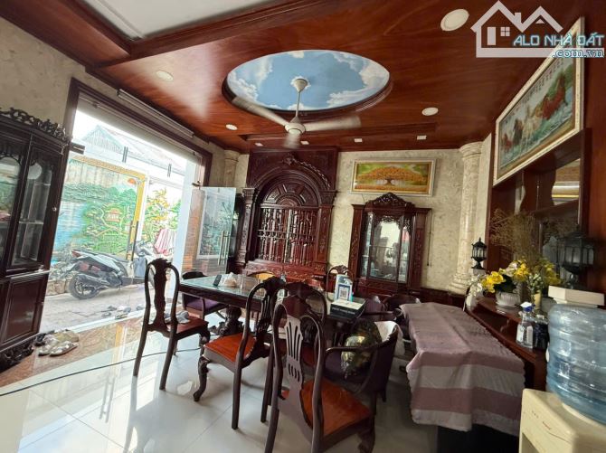 Bán Villa trệt+ lầu 12,5×20 mặt tiền đường khu tân tạo - 5