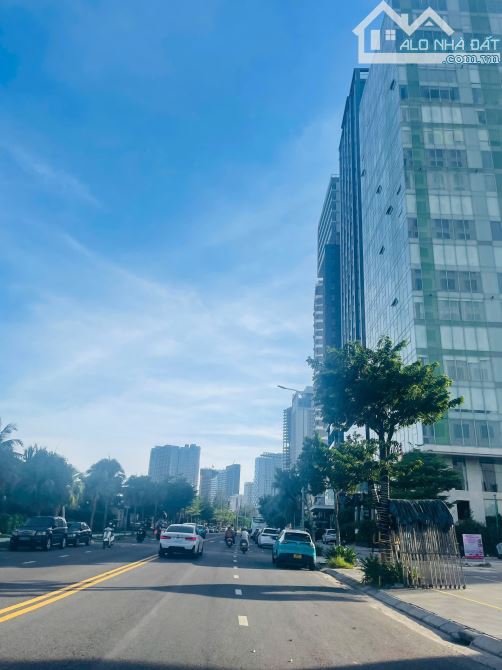 Cần Chuyển Nhượng Khách Sạn 4* Duy Nhất Mặt Tiền Võ Nguyên Giáp Biển Mỹ Khê - Giá Tốt - 5