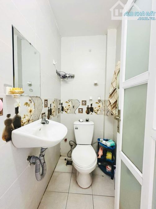 🏩 [BÌNH THẠNH] NHÀ ĐẸP 5 TẦNG – SD 100M² – 3PN 3WC – Ở NGAY – CHỈ NHỈNH 4 TỶ - 5