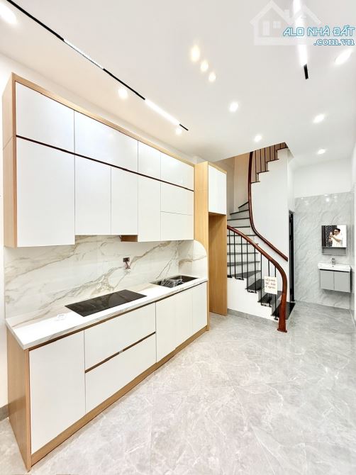 Bán nhà phố Bạch Mai ngõ nông thoáng sáng, Dt 32m2, 5t, mt 3.5m, về ở ngay. - 5