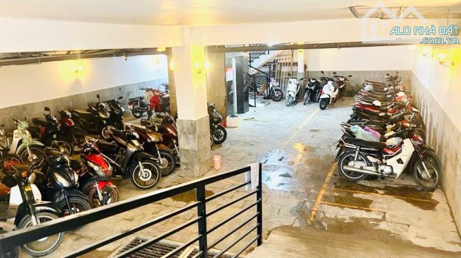 CHDV KHU K300, GA T3 - HẺM 10m CỘNG HÒA - 220m2 (11x20), 9 TẦNG - 380TR/TH - 5