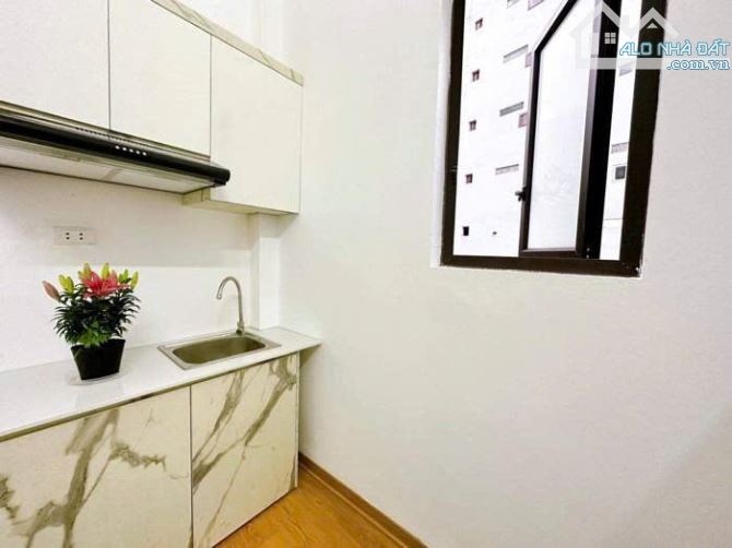 NGUYỄN CHÁNH – THU 45TR/TH – ÔTÔ - FULL ĐỒ – 45M² – 5 TẦNG – 10.8 TỶ (ECG91537) - 5