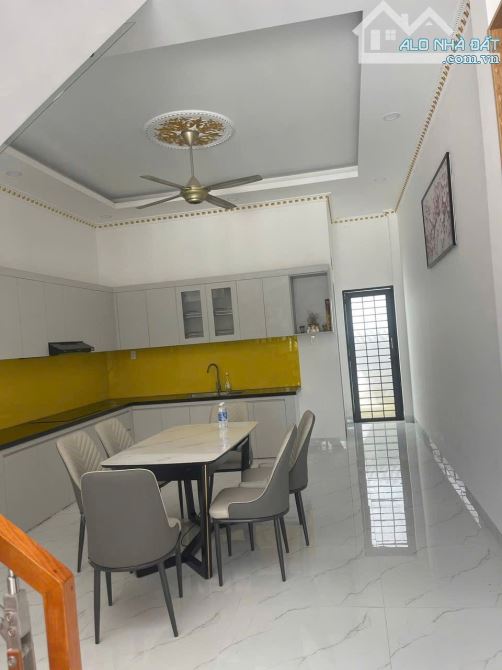 BÁN NHÀ VIEW SÔNG ĐÃ HOÀN THIỆN GIÁ CHỈ 2ty930 - 5