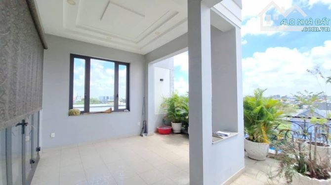 TRẦN VĂN MƯỜI XÃ XUÂN THỚI THƯỢNG HÓC MÔN - BIỆT THỰ MẶT TIỀN TÂM HUYẾT CỦA CHỦ NHÀ 263.3/ - 6
