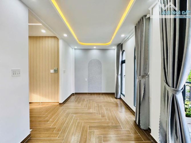 Bán nhà gần CV Gia Định - Đ. Nguyễn Kiệm, Phú Nhuận. Giá: 4 Tỷ 620 / 66m2. Hẻm 5m thông - 6