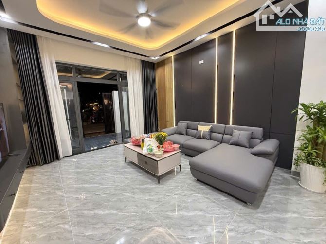 NHÀ ĐẸP 3 TẦNG MẶT TIỀN YÊN KHÊ 2 – VIEW KÊNH – SÁT BIỂN - 6