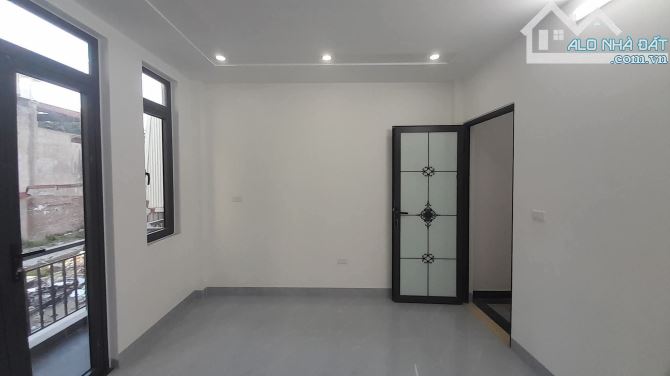 💥Bán nhà 5 tầng , thang máy tại Tôn Đức thắng  👉Vị trí ngay Cầu an dương 1  Đường ô tô t - 6