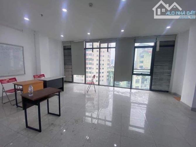 BÁN NHÀ MẶT PHỐ TRƯƠNG CÔNG GIAI - VỈA HÈ RỘNG - 7 TẦNG THANG MÁY - CÓ HẦM - DT100m2 - VIP - 6