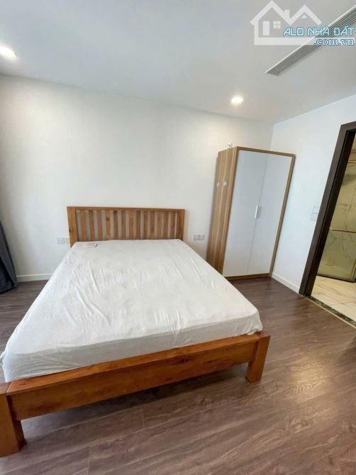 22tr/tháng, 145m2, 3 Phòng ngủ, 2WC, Nôi thất mới, Phan Đăng Lưu, PN. - 6