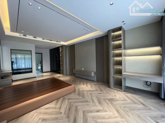 NGUYỄN VĂN CỪ, LONG BIÊN, 6 TẦNG, MỚI 100%, DT 70M2, MT 4,3M. GIÁ 39 TỶ - 6