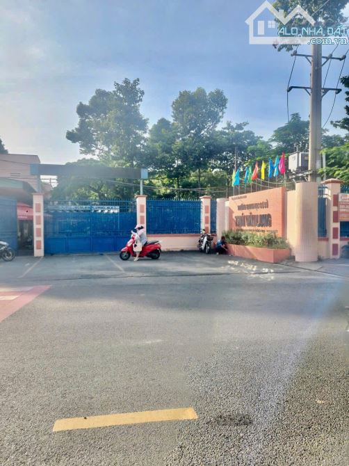 Tam Bình Nhà Cấp 4 Khu Vực Chợ DT 52 M2 Giá 3,7 Tỷ - 6