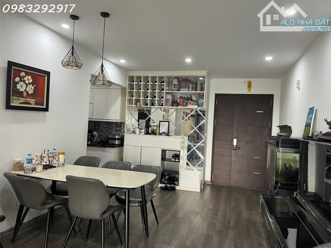 Cho Thuê CHCC 101 m2; 3PN;2VS; nội thất đầy đủ. Có slot oto; view siêu đẹp. Bể bơi; gym - 6