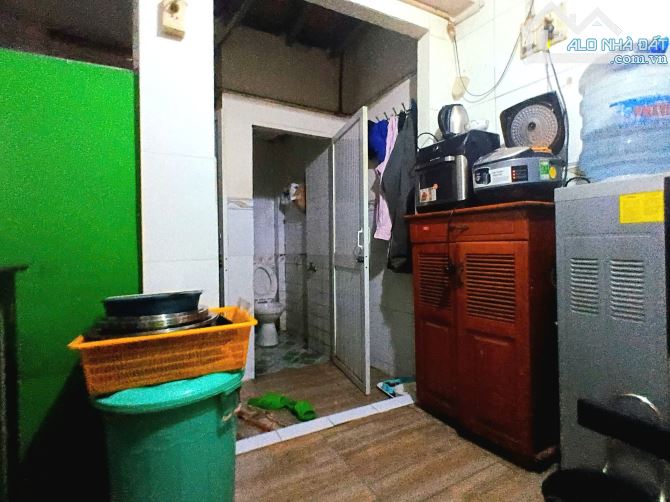 HÀNG HIẾM HẺM XE HƠI ĐƯỜNG BÙI THẾ MỸ - P.10 - TÂN BÌNH -- CÓ PHÒNG NGỦ TẦNG TRỆT - 3TẦNG - 6