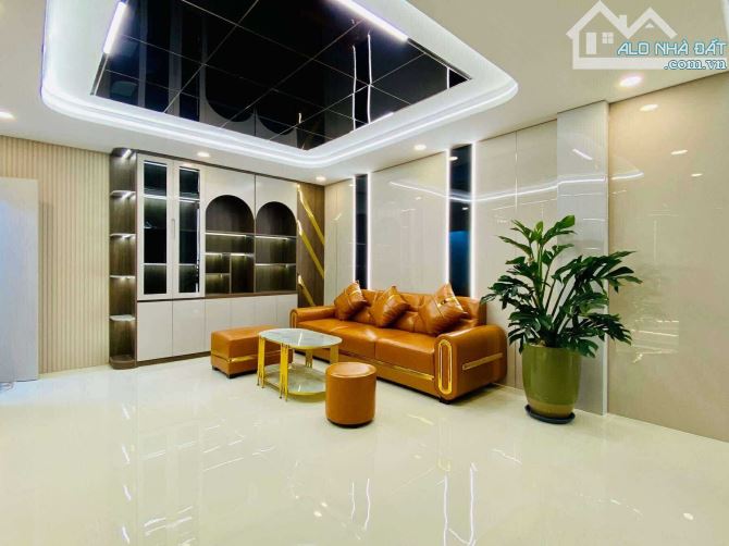 5x10 NGAY ĐẠI HỌC VĂN LANG HXH THÔNG HƠN 8tỷ - 6