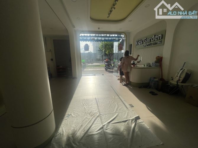 MẶT TIỀN ĐỒNG ĐEN – BÀU CÁT NGANG KHỦNG 6.4M NỞ HẬU 9.3M – TÀI LỘC – GIÁ CHỈ 180TR/M² - 6