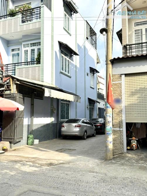 SIÊU PHẨM NHÀ 2 TẦNG - GÓC 2 MẶT TIỀN – ĐƯỜNG 9M THÔNG - GẦN LÊ VĂN VIỆT - GIÁ 6.3 TỶ TL - 6