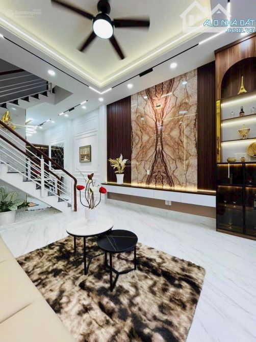 Nhà mặt tiền đường Nguyễn Bá Tòng, P11 - DT: 4x17m [vuông vức] 4 Lầu Nhà Đẹp. Giá 9.9 tỷ - 6