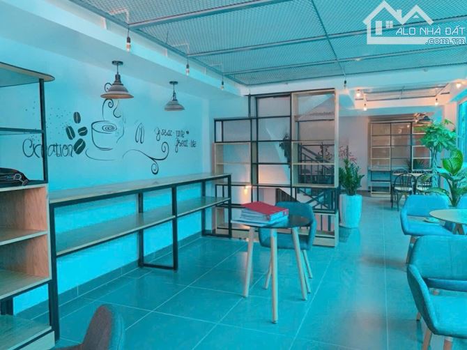 Bán CHDV 5 tầng - Mặt tiền - 16 phòng - Thu nhập 70tr/ tháng - Trường Thọ - 6