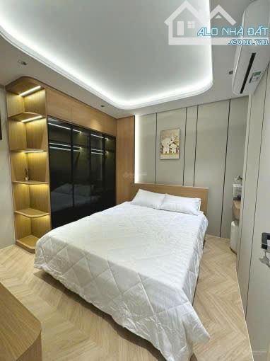 CHỐT CĂN NHÀ NẰM NGAY TRÊN ĐƯỜNG LÊ VĂN LƯƠNG, QUẬN 7 - GIÁ: 5,62TỶ/ 5,6M X 13M. GẦN ĐH TÔ - 6