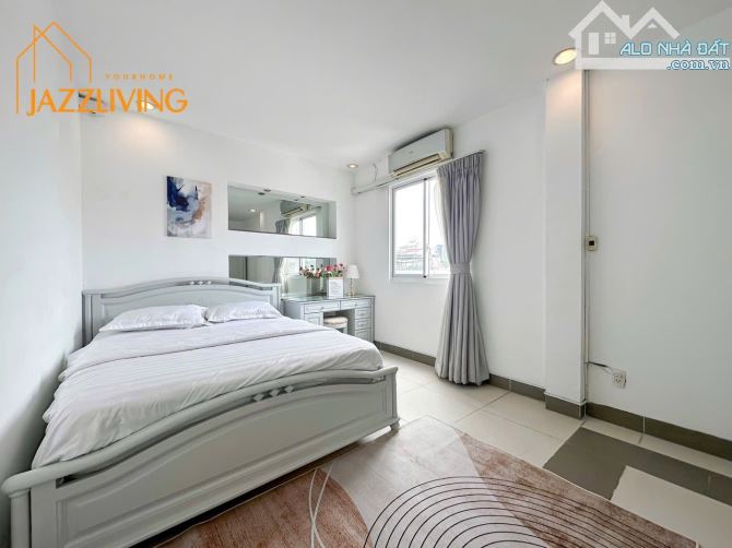 SIÊU PHẨM CĂN HỘ 2PN FULL NỘI THẤT CỰC RỘNG 70M2 CỬA SỔ LỚN NGAY QUẬN 1 - 6