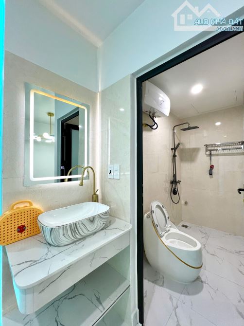 🏰 SIÊU PHẨM NHÀ ĐẸP HỒ SEN – CĂN NHÀ ĐÁNG SỞ HỮU NHẤT KHU VỰC! 🏰 ✨ Diện tích: 52m²t - 6