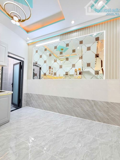 NHÀ ĐẸP – 3 LẦU – FULL NỘI THẤT – XE HƠI ĐẬU TRƯỚC NHÀ  Vị trí: Số 4 Đào Tông Nguyên - 6