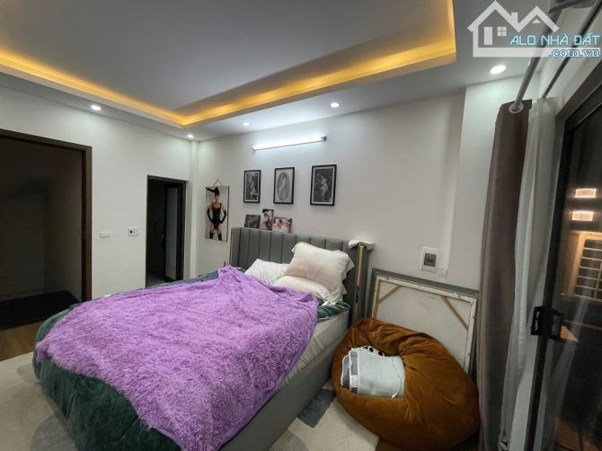 Chủ Vào Nam Cần Để Lại Căn Nhà Tại Thạch Bàn 5 Tầng Có Bể Bơi – 5.x tỷ - 6