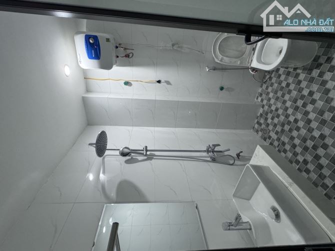BÁN GẤP NHÀ ĐAN KHÊ – CẠNH KĐT Hinode – 5 TẦNG – 4.95 TỶ - 6