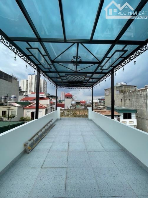 Bán nhà Giáp Bát. Cực phẩm 6 tầng - thang máy. Nhà mặt phố - giá trong ngõ… - 6