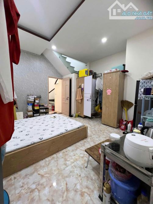 MẶT TIỀN PHÚ NHUẬN - 4 TẦNG ĐẸP 70M² (4×17) - GIÁ RẺ 14.2 TỶ - CHO THUÊ 30TR/THÁNG - 6