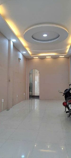 MẶT TIỀN ĐƯỜNG SỐ NGUYỄN THỊ THẬP TÂN QUY Q7  NGANG 4 DÀI 19 M - 4T CÓ 200 TRIỆU M - 6