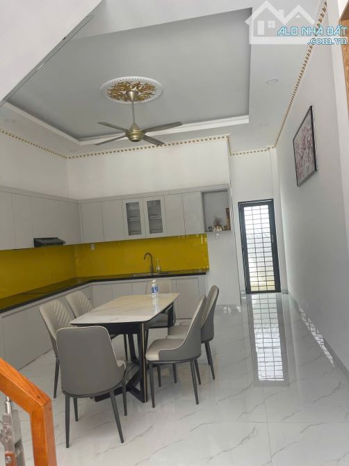 BÁN NHÀ VIEW SÔNG ĐÃ HOÀN THIỆN GIÁ CHỈ 2ty930 - 6