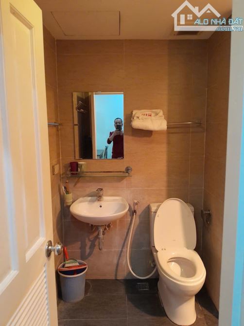 cho thuê chung cư 102 Thái Thịnh, 70m, 2 phòng ngủ, đủ đồ 12 triệu - 7