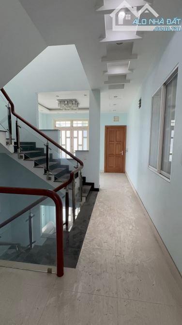 BÁN CĂN GÓC BIỆT THỰ KHU 6B INTRESCO - 157,5M2 - 19,5 TỶ ( TL ) - 7