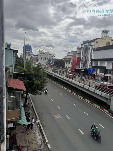🏡MT Cộng Hoà - 88m2 - 3 Tầng , 5Pn - MT đường 30m , Sầm uất , vị trí đắc địa - Ngang Lớn - 7