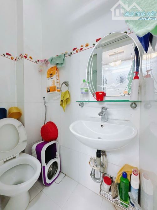MẶT TIỀN KINH DOANH Q4 CÓ 1O TỎI - 7