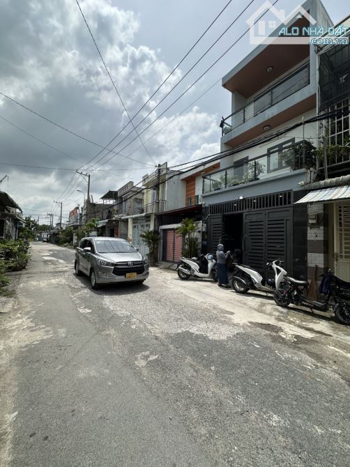 GIÁ NÀO CŨNG BÁN 127M2 SHR 2 CĂN 3 TẦNG ĐÚC RIÊNG BIỆT GẦN NGÃ TƯ HÓC MÔN - 7
