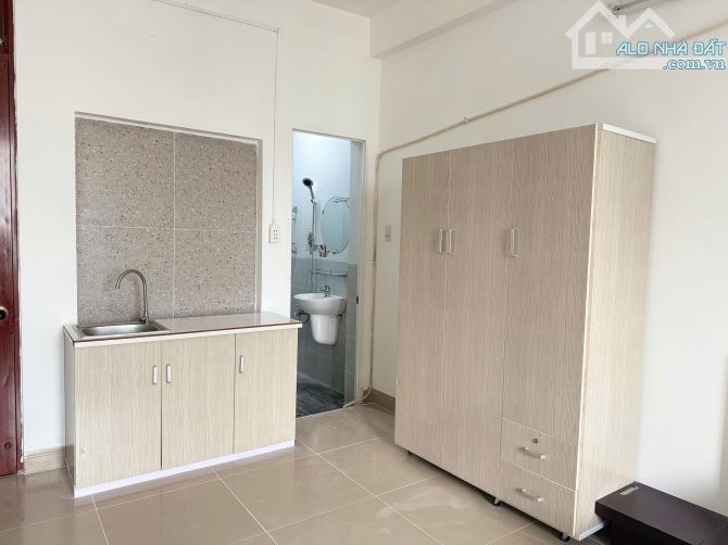 Cho Thuê Studio Cửa Sổ Full Thoáng Mát Gần Vạn Hạnh Mall - 7