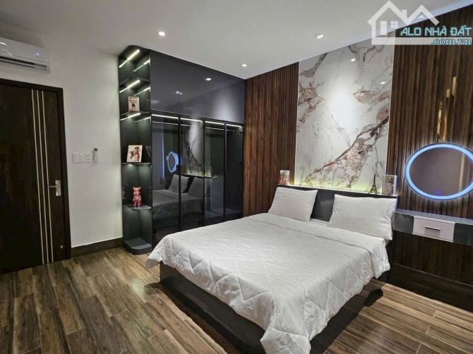 Căn nhà đẹp 56.7m2 ngay Cô Giang, Phú Nhuận. Giá: 4 Tỷ 160. Sổ hồng riêng, hẻm ô tô 4.5m - 7