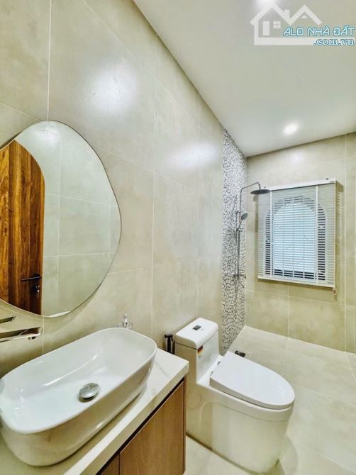 HOA HẬU XVNT - UNG VĂN KHIÊM - BÌNH THẠNH  - 5.2M × 8.5M - 2 TẦNG 3PN - NHỈNH 6T43 - 7