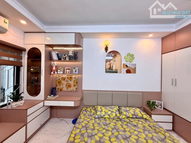 Bán nhà gốc đề Hoàng Mai Hà Nội dọn vào ở ngay gần ô tô - 7