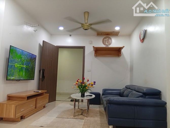 Giảm 100tr - bán gấp căn 69m2 - 2PN- Xuân Mai Complex- full đồ - có sổ đỏ- nhỉnh 4 tỷ - 7