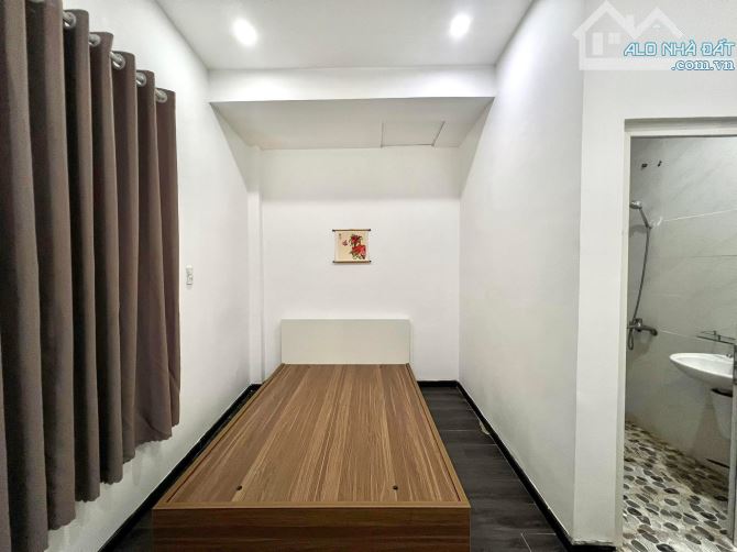 Bán nhà 2 tầng, kiệt đường Nguyễn Hoàng, cách đường chính 80m, gần Nguyễn Văn Linh - 7