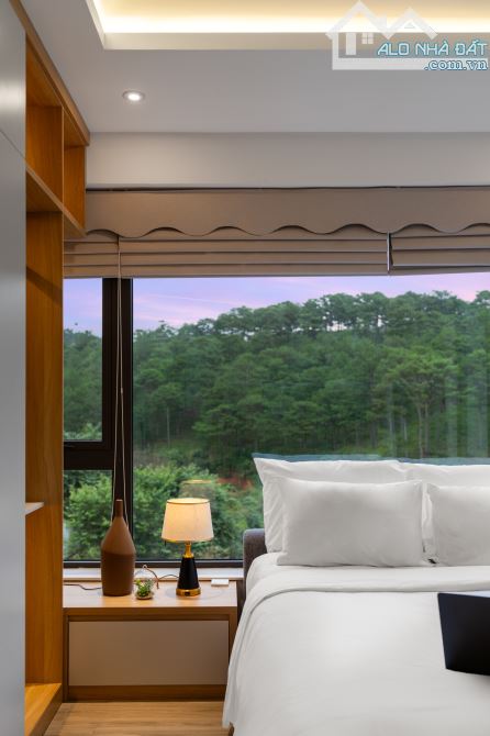 Bán căn villa Payon Hoàng Hoa Thám  - P10 Đà Lạt. 45 tỷ - Thu nhập 400tr/th - 5